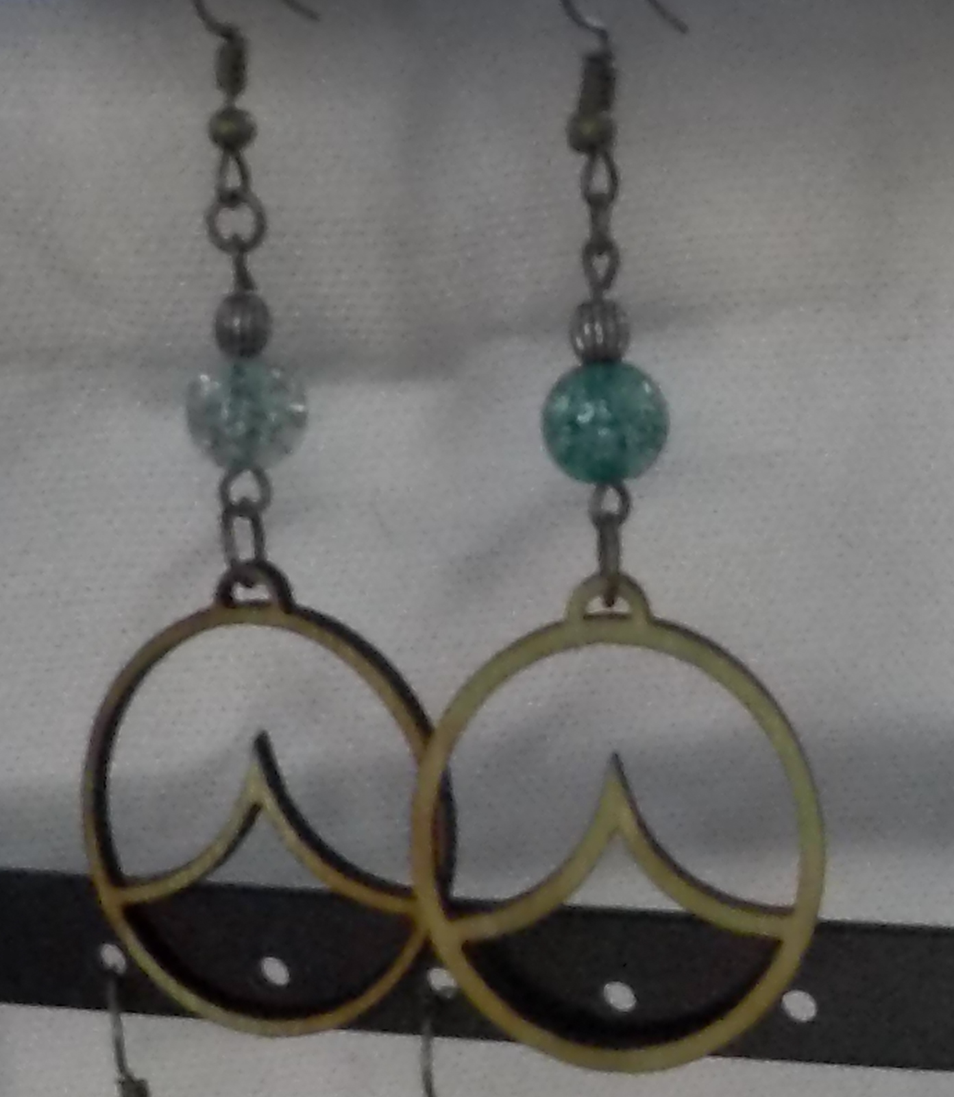Peak Wave w/Green Wooden Earrings