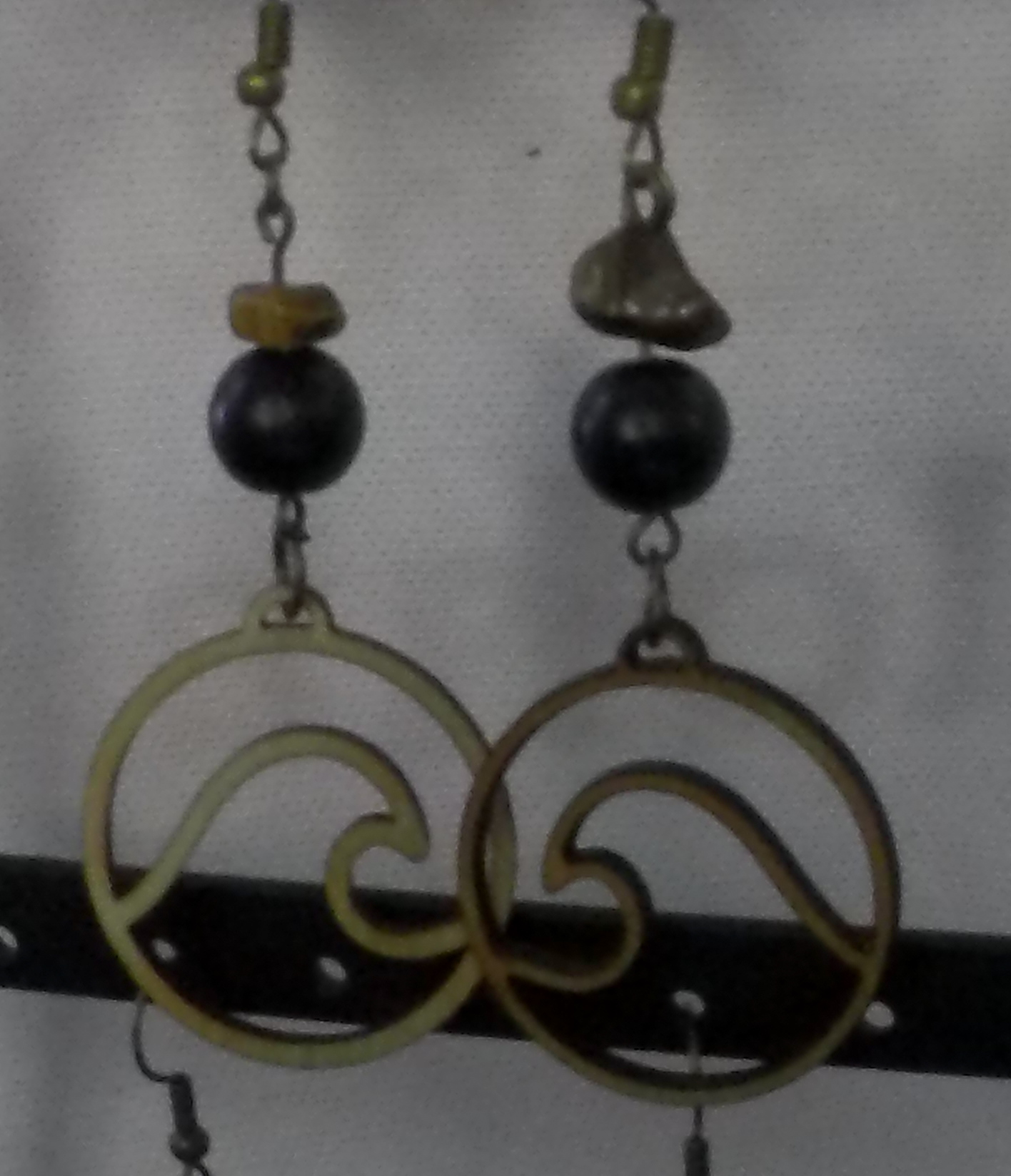 Wave w/Black Wooden Earrings